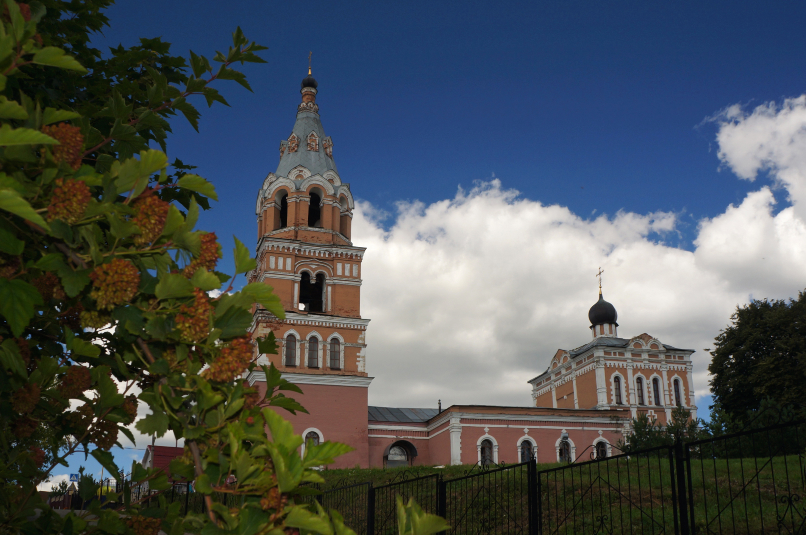 храм живоначальной троицы в троицке