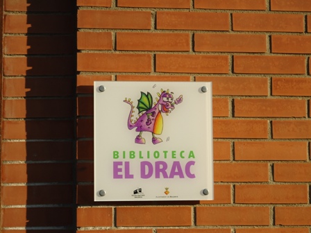 File:Biblioteca El Drac 645.jpg