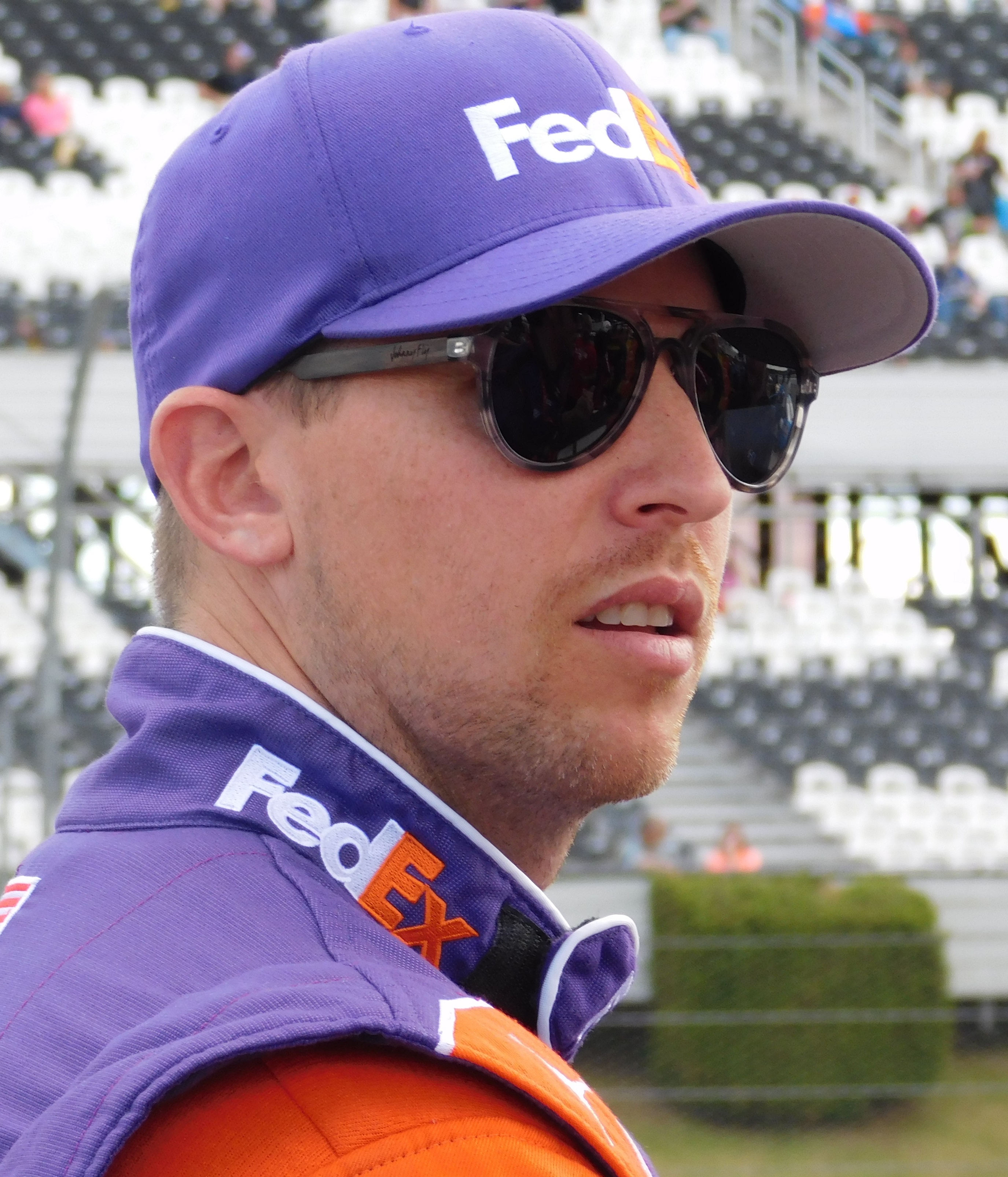 Denny Hamlin - Wikipedia