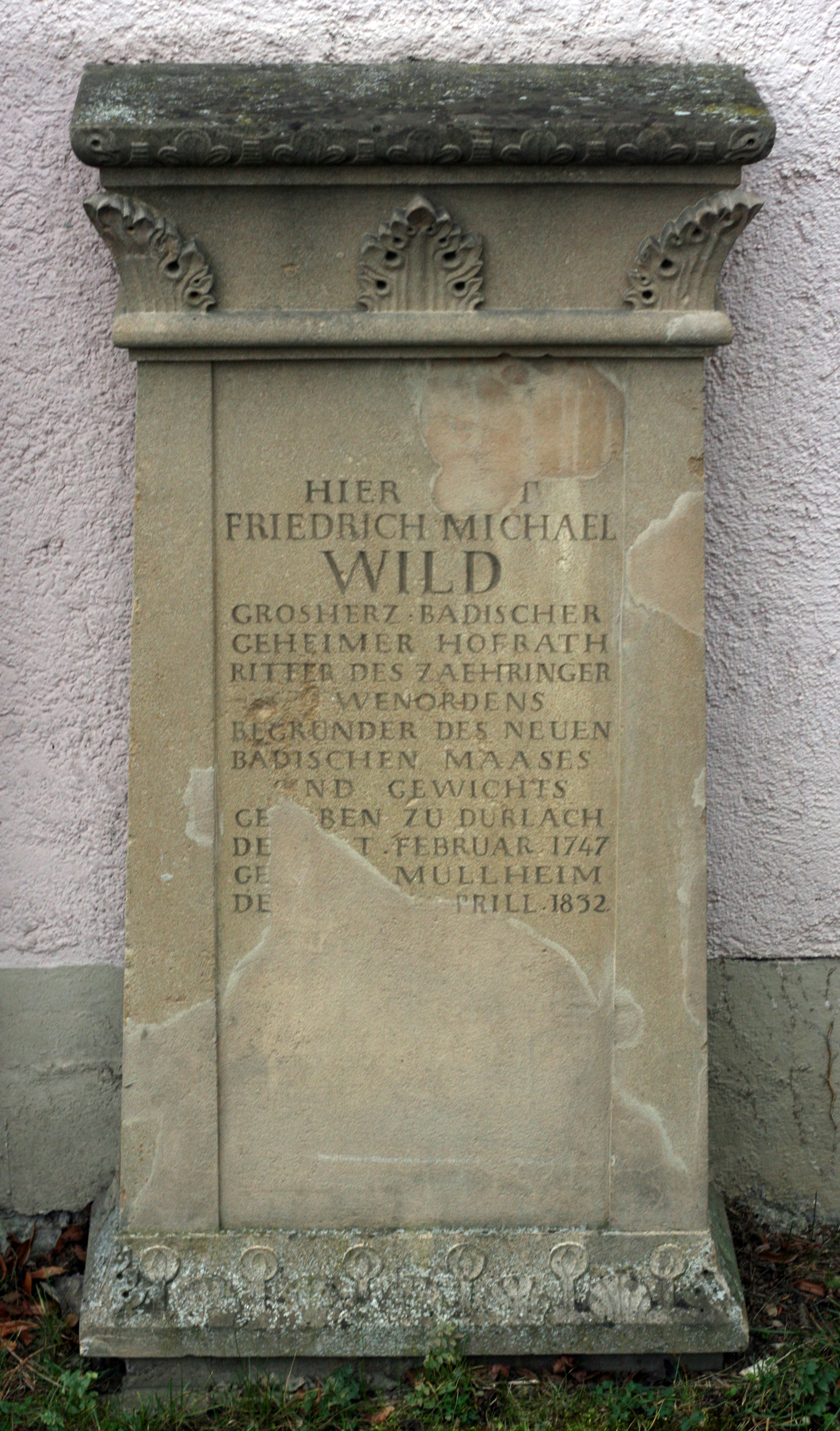 Epitaph von Friedrich Michael Wild an der Nordseite der Margarethen-Kapelle in Müllheim