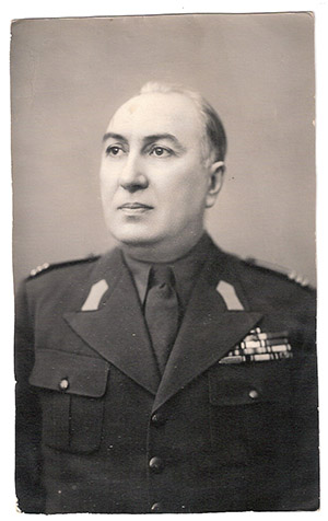 File:Generalul Constantin Tobescu.jpg