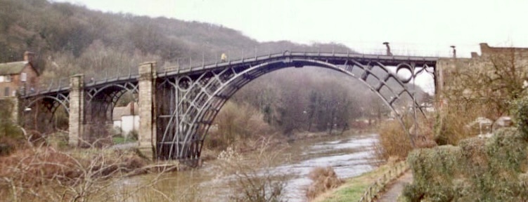 File:Iron Bridge over the River Severn in Shropshire.jpg