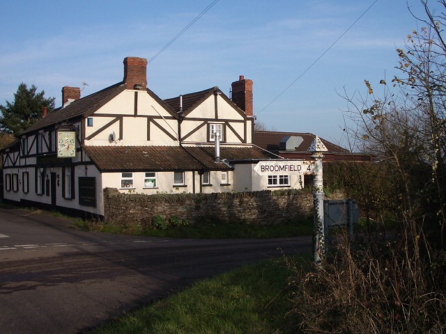 File:Maypole Inn, Thurloxton - geograph.org.uk - 91201.jpg