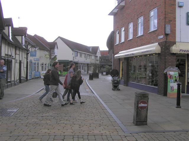 File:Meer Street, Stratford on Avon - geograph.org.uk - 1466661.jpg