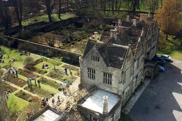 File:Mells Manor.jpg