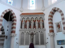 Main altar with reredos and statues of Christ and the Four Evangelists Reredo of Jesus and the Four Evangelists.jpg