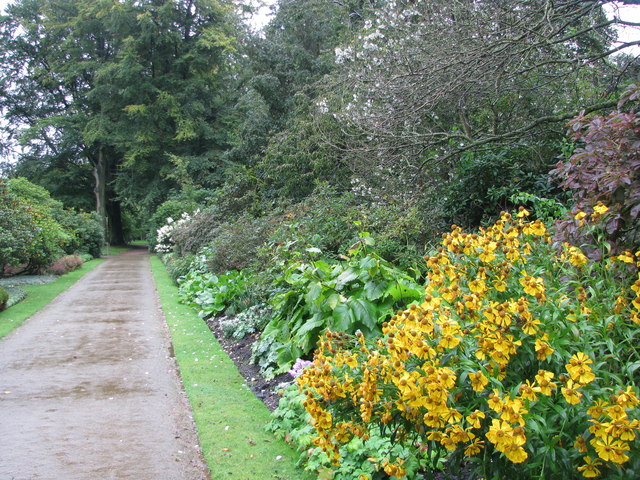 The gardens of Rufford Old Hall - geograph.org.uk - 2075469