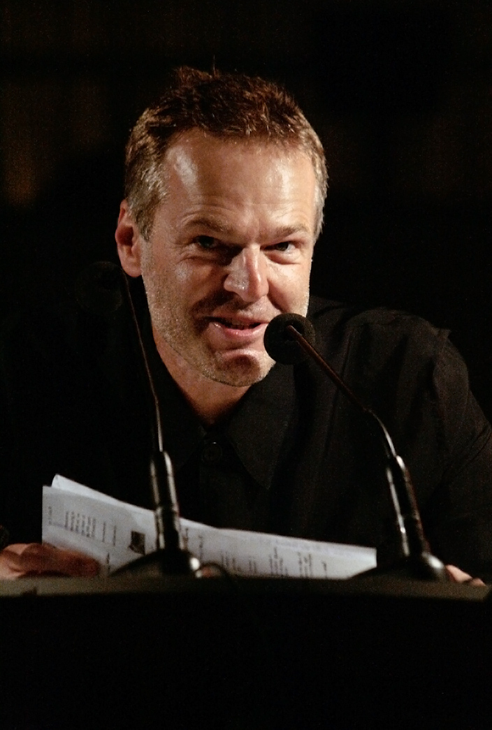 Wolf Haas reading at the literary festival o-töne, 2009.