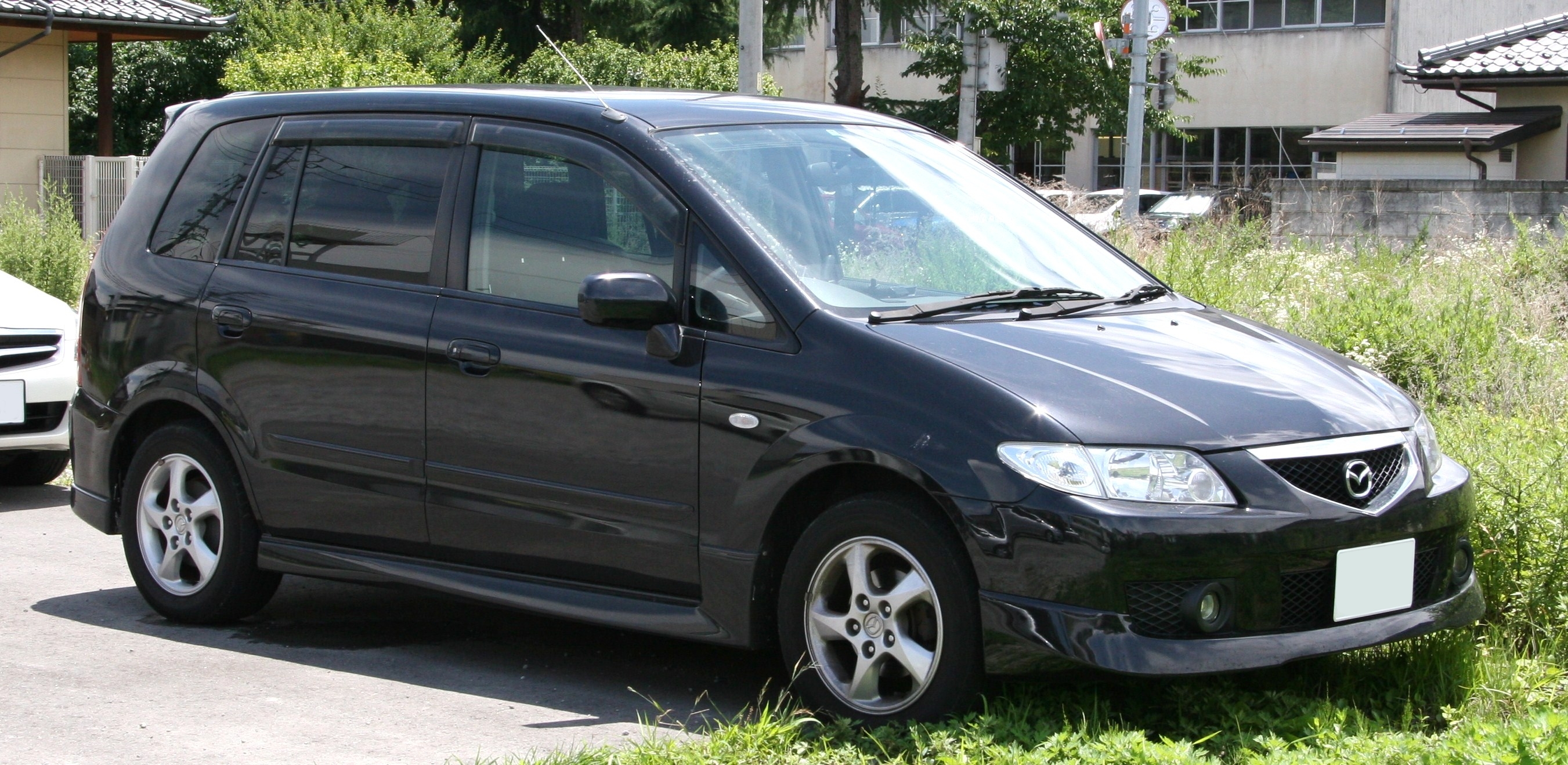 80 - mazda premacy 
