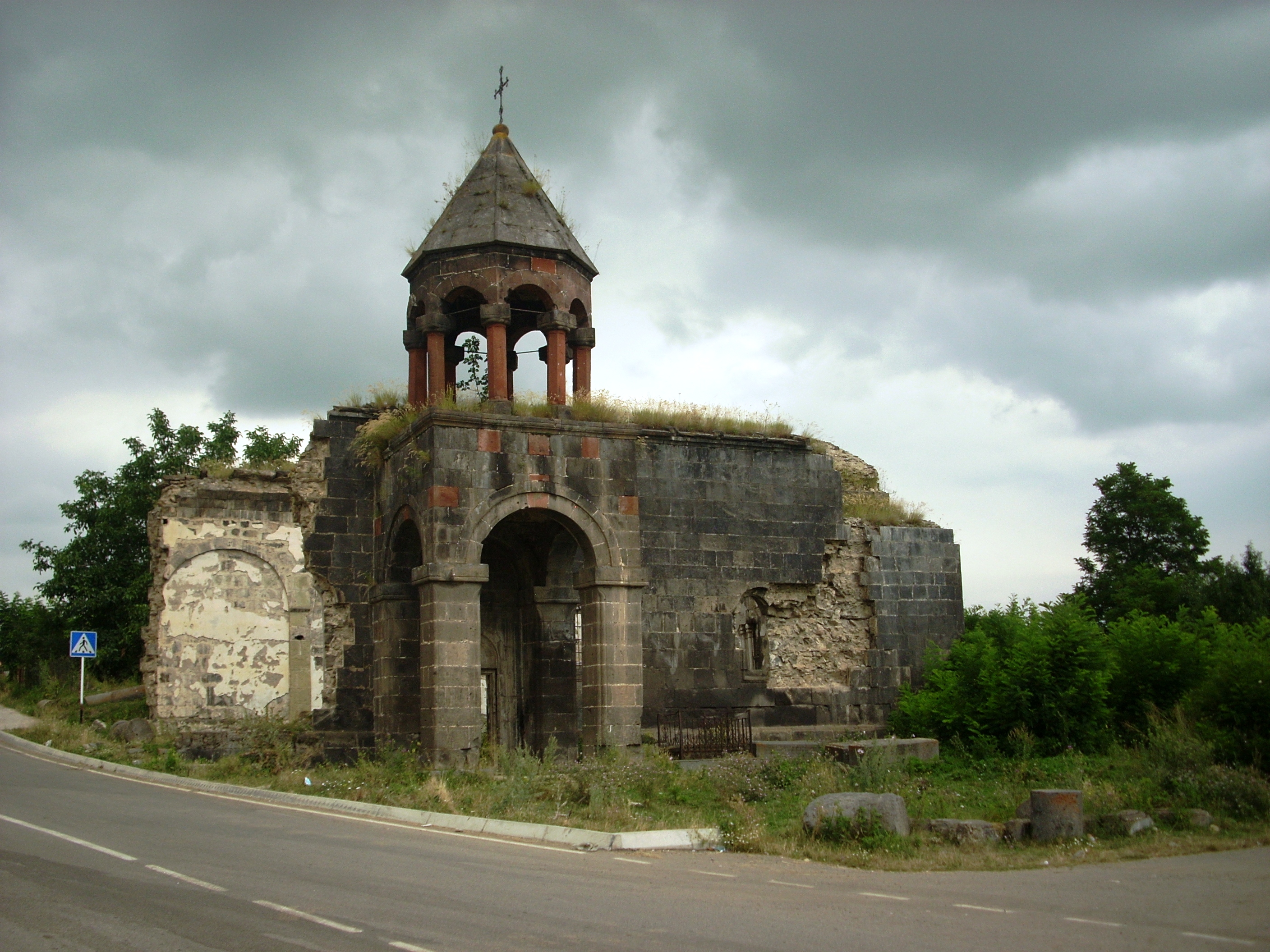 село тех в армении