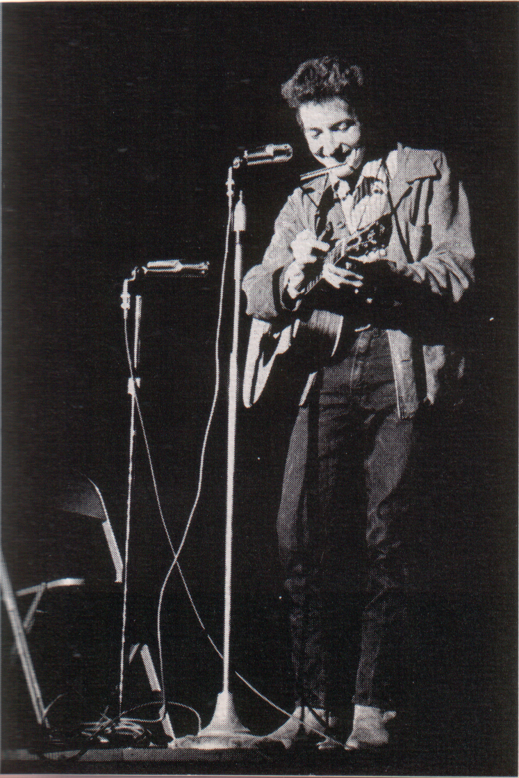 Dylan in 1963 with his Gibson Nick Lucas guitar