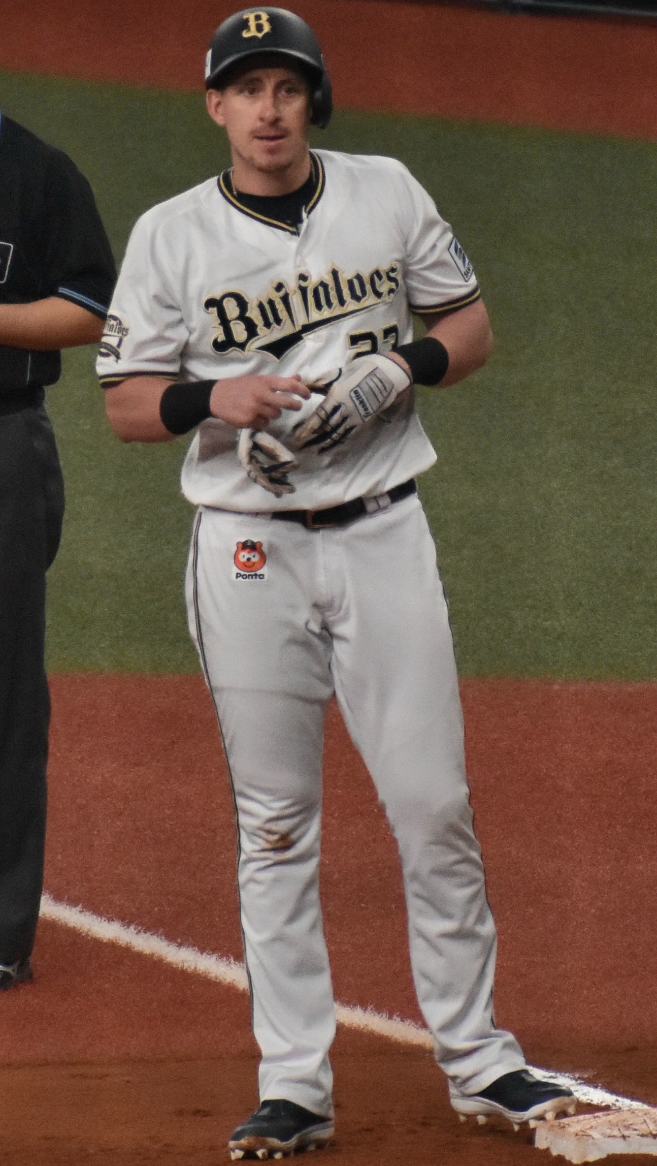 Frank Schwindel Orix Buffaloes 20230419.jpg