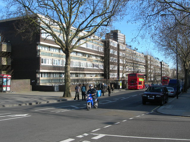 File:Great Western Road, W11 - geograph.org.uk - 362482.jpg