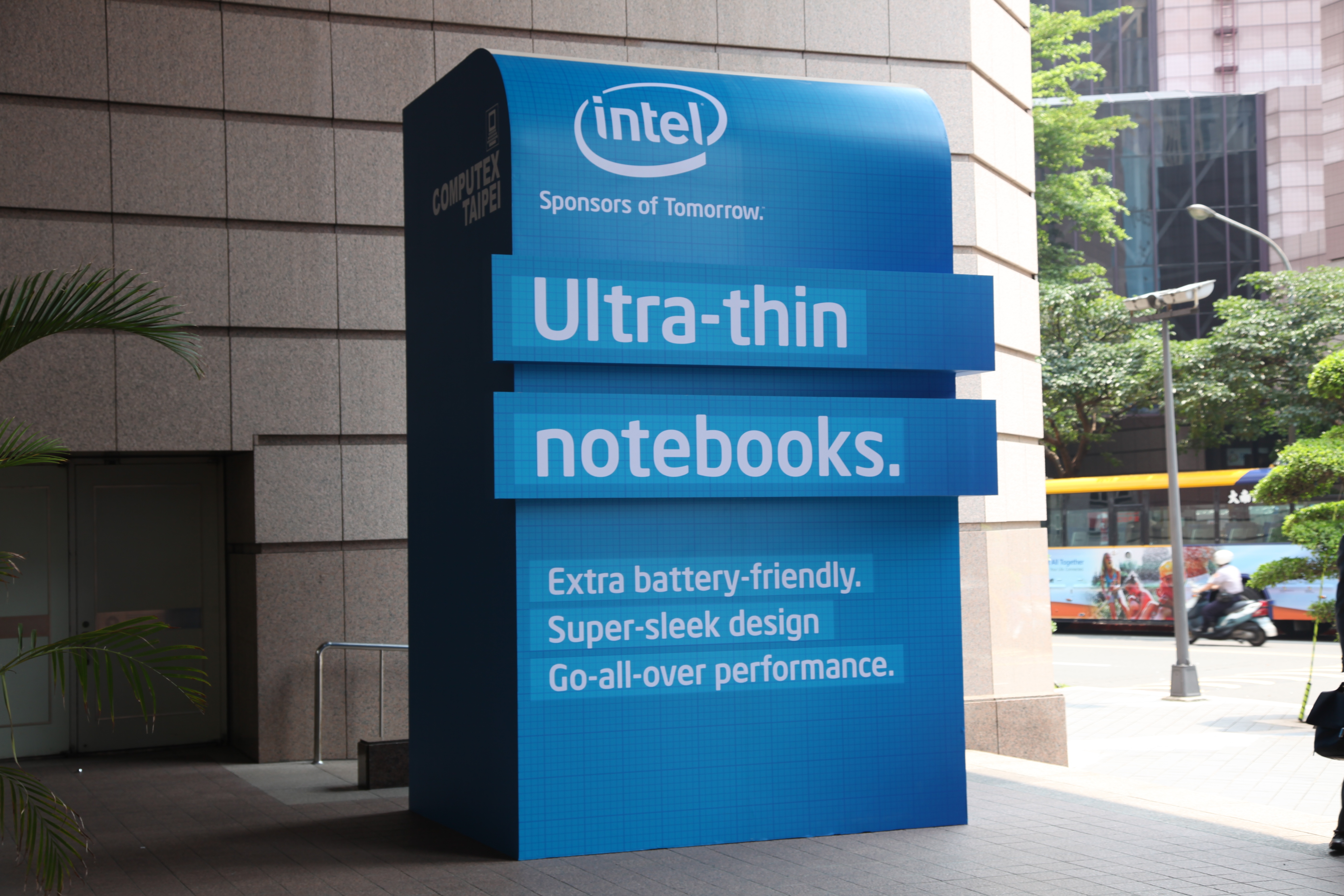 Intel ultra 7. Intel ads Post.