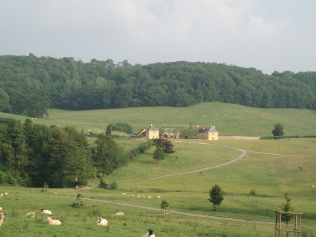 File:Knowles' Mill - geograph.org.uk - 193181.jpg