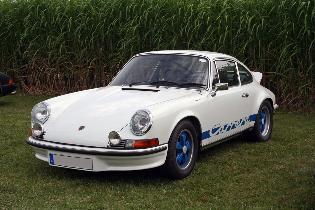 Porsche 911 Carrera RS vorne links.jpg