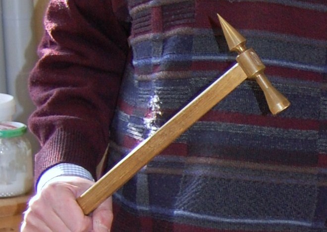 File:Stimmhammer.JPG