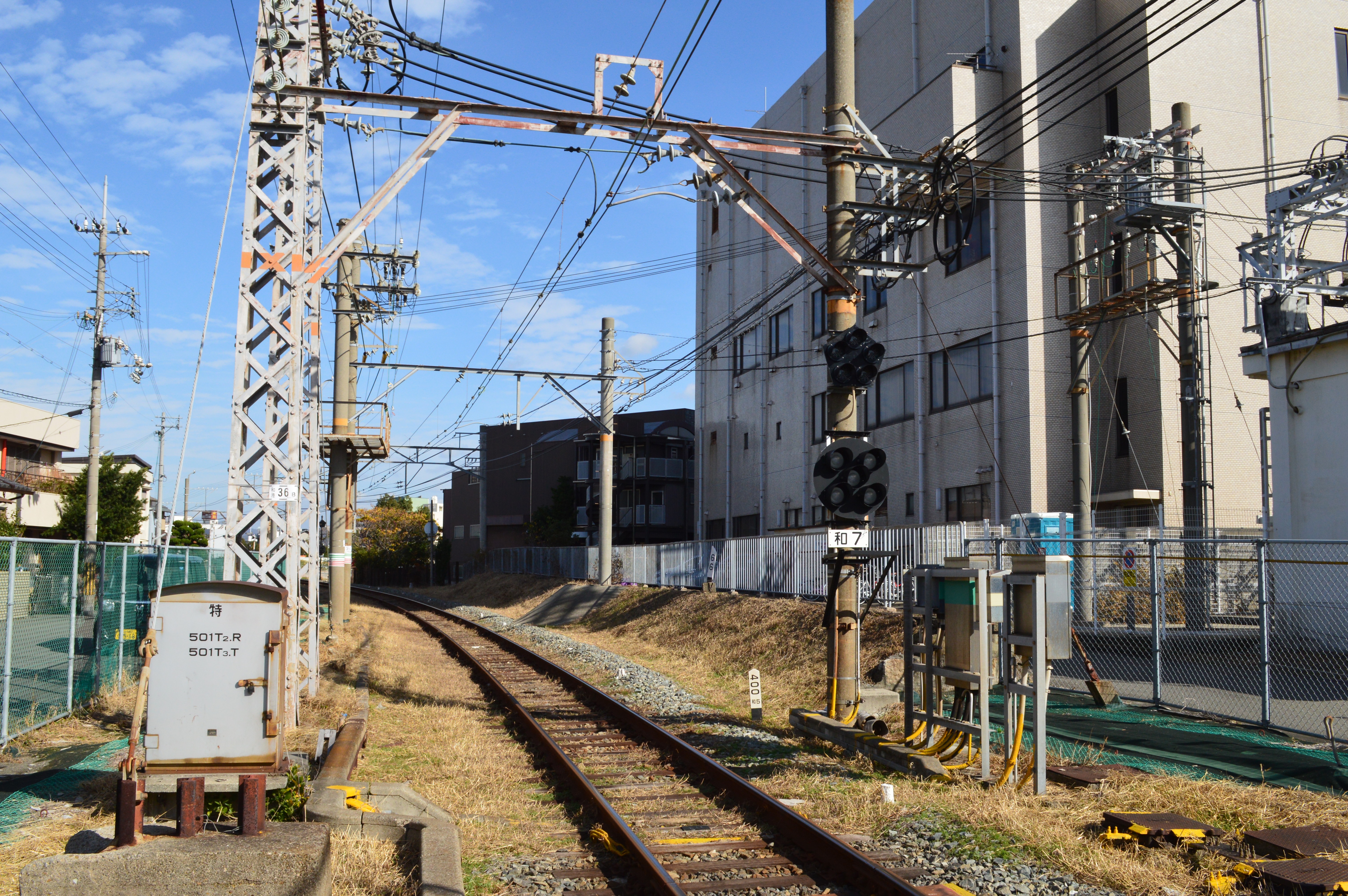 File:Tsukijibashi Station, old platform-1.jpg - 维基百科，自由的 