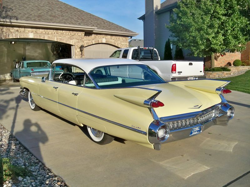 File:1959 Cadillac Sedan Deville 2.jpg