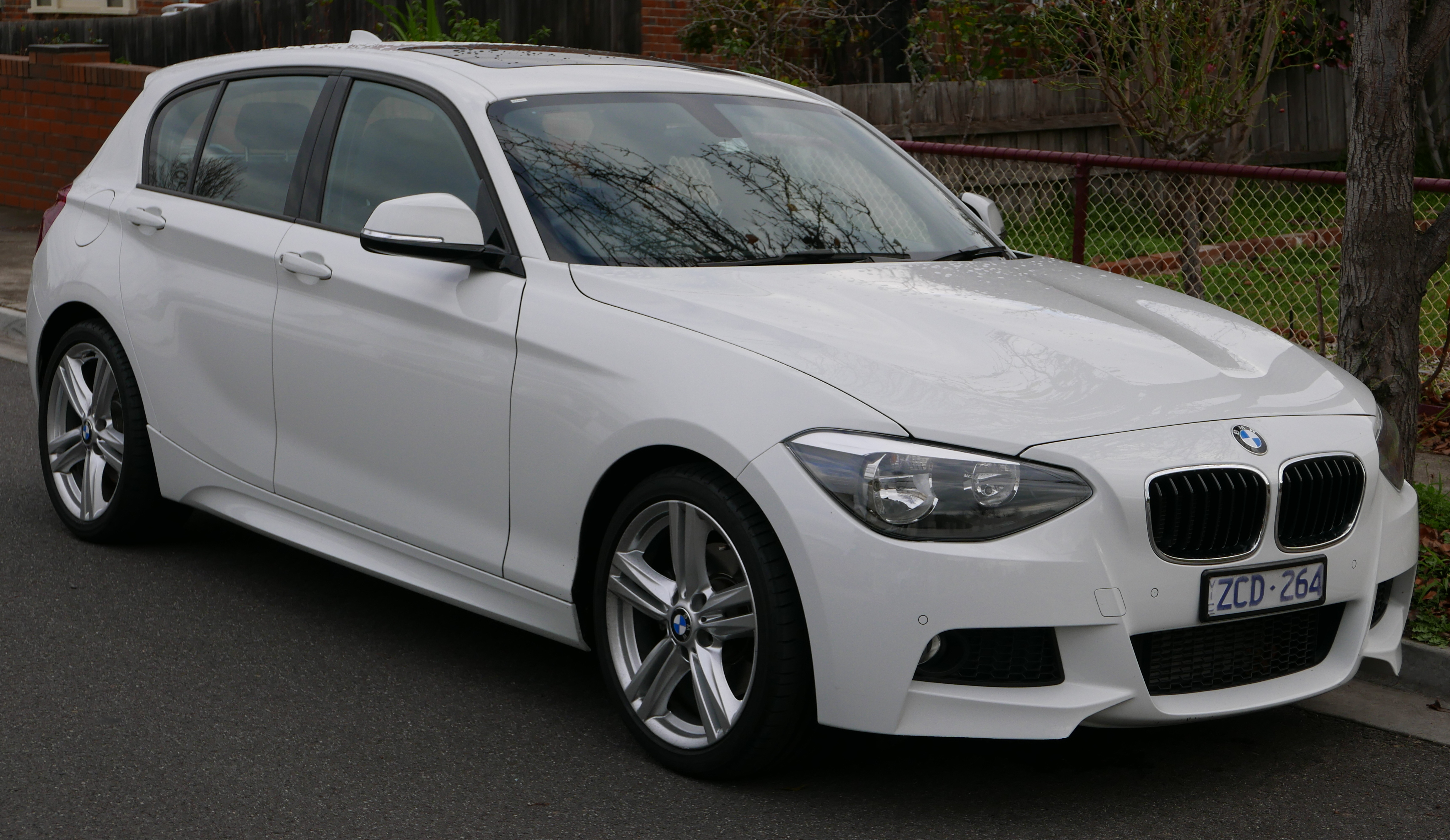 bmw 116i 
