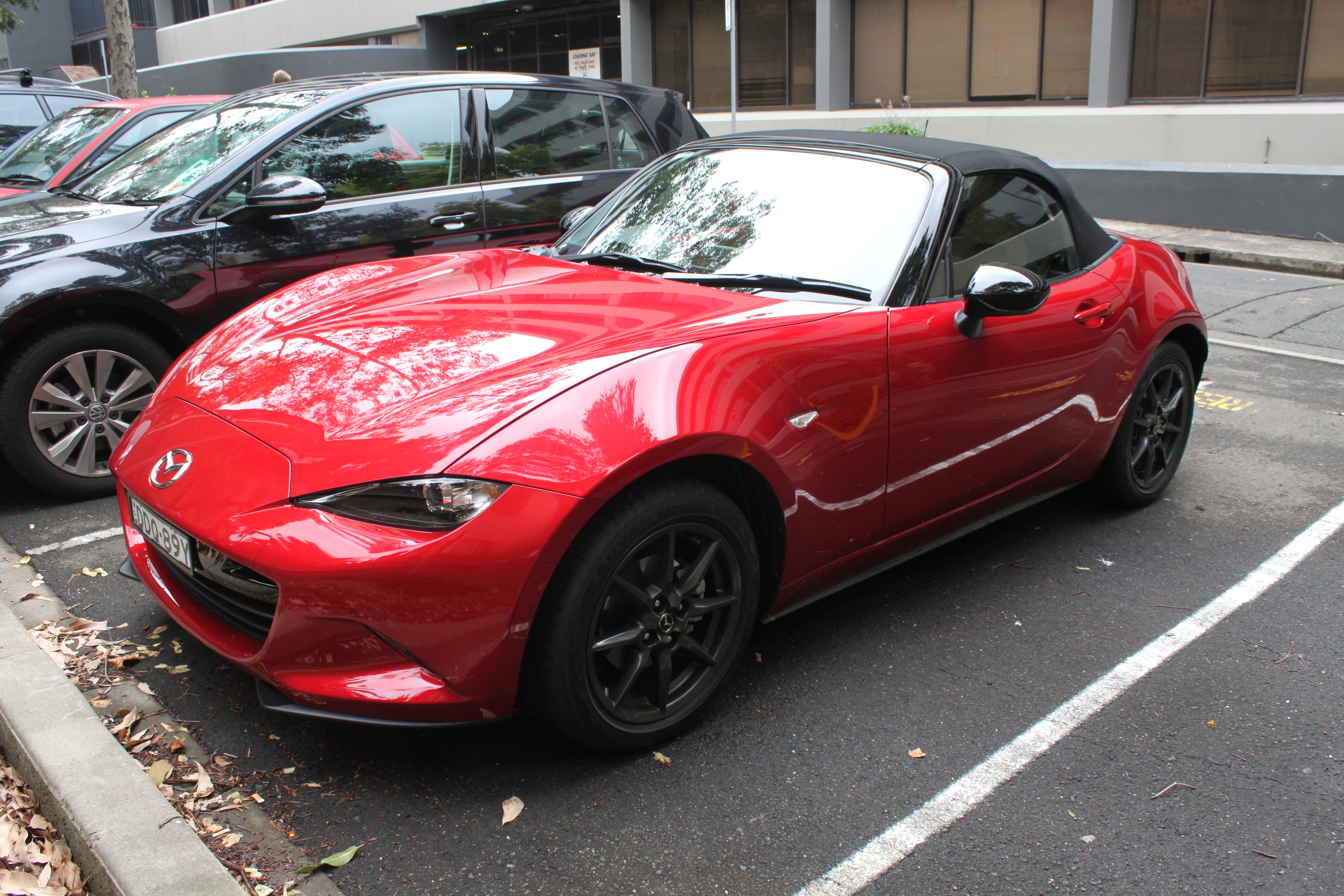 ファイル:2016 Mazda MX-5 (ND) Roadster GT 1.5 convertible