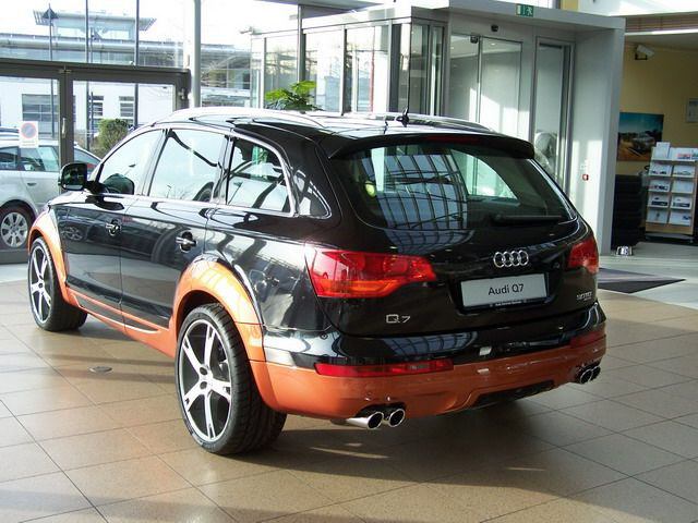 File:Abt Q7 orange-black rear.JPG