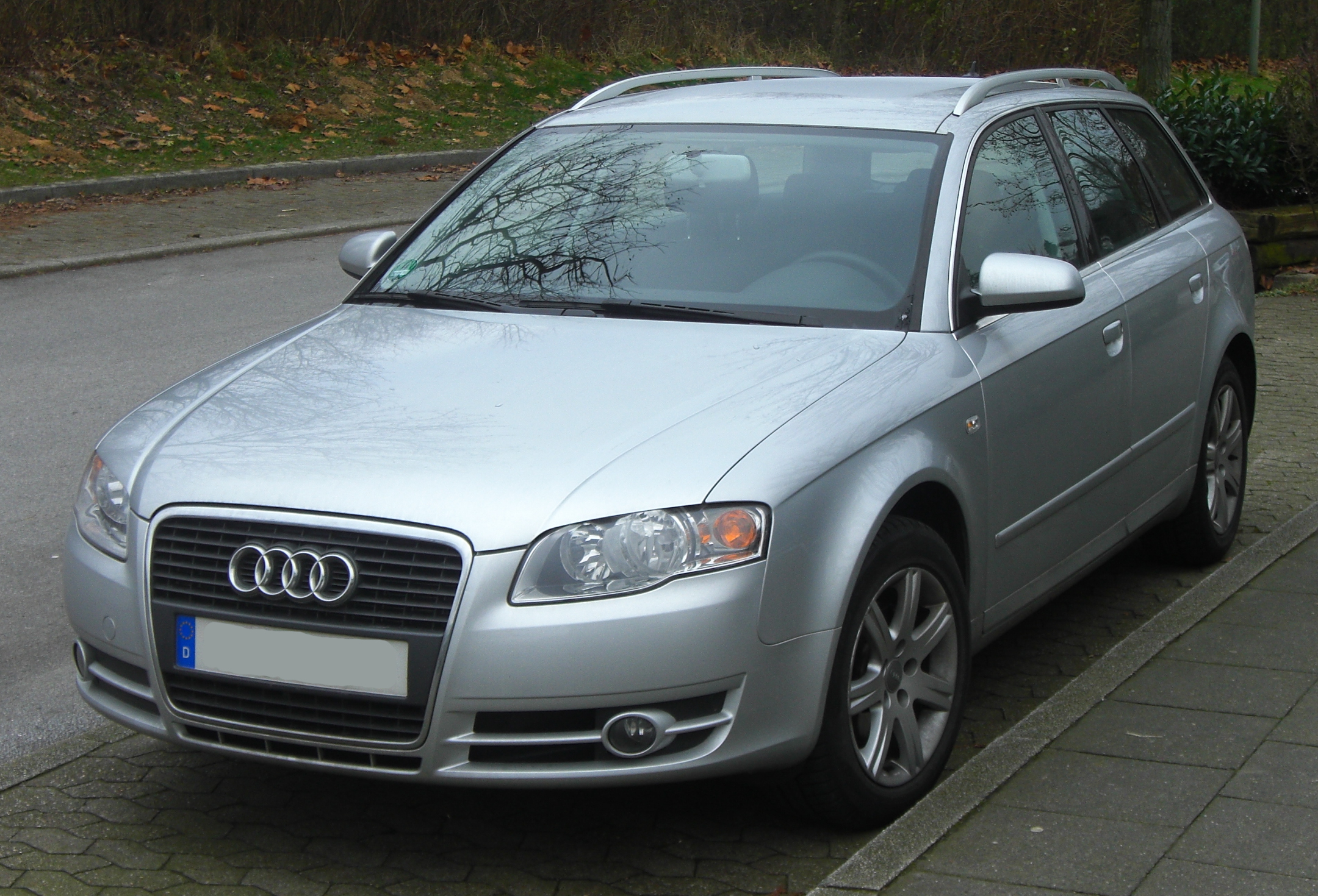 File:Audi A4 Avant TDI (B7, 2004–2008) front MJ.JPG - Wikimedia Commons