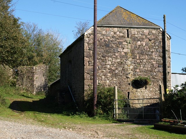 File:Barn, Brisworthy - geograph.org.uk - 1533913.jpg