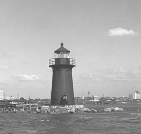 Photo of Tongue Point Light