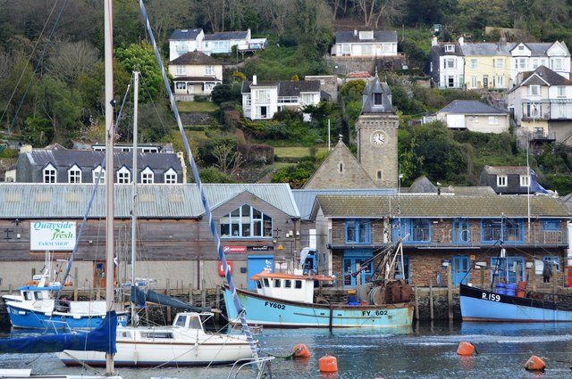 File:East Looe - geograph.org.uk - 5556922.jpg