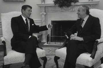 File:Ephraim Evron and Ronald Reagan 1982.jpg