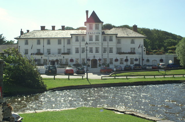 File:Falcon Hotel, Bude - geograph.org.uk - 130847.jpg