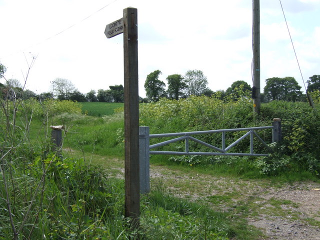 File:Gate, Sign and Footpath to Priory Farm - geograph.org.uk - 440488.jpg