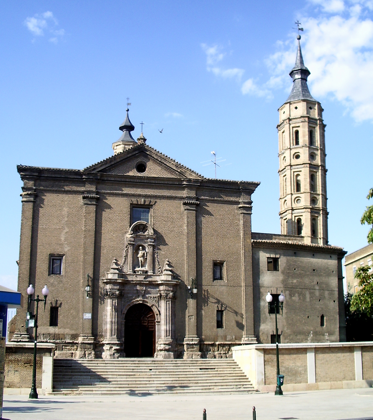 Iglesia_de_San_Juan_de_los_Panetes_(Zara