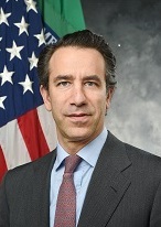 <span class="mw-page-title-main">Justin Muzinich</span> American businessman and government official (born 1977)