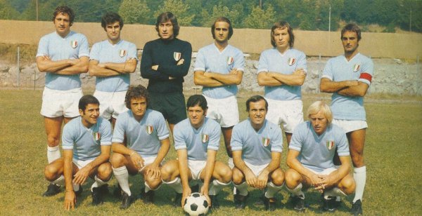 תמונה קבוצתית מה"סקודטו" הראשון בעונת 1973/1974