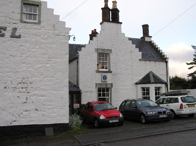 File:Melvich Hotel - geograph.org.uk - 31389.jpg