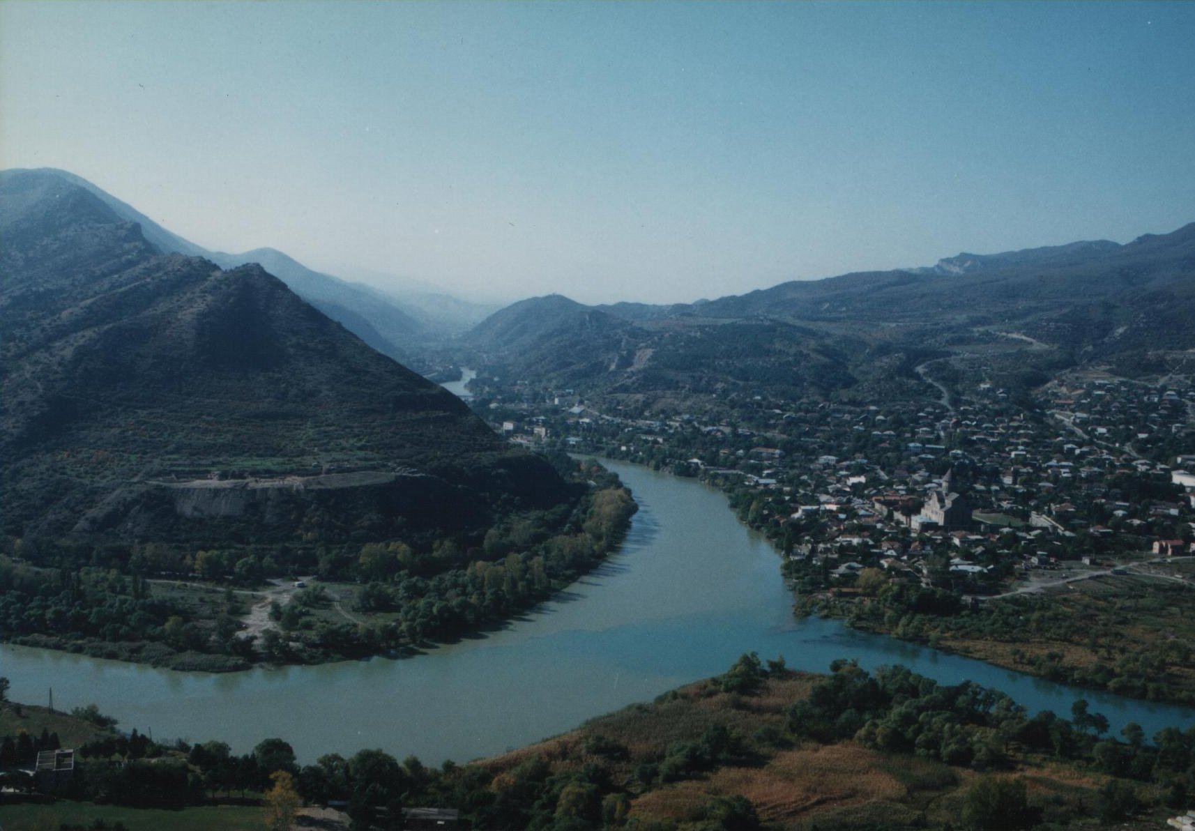 file-mtskheta-georgia-jpg-wikimedia-commons