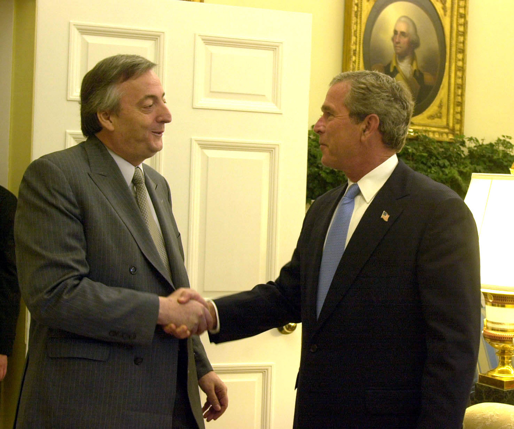 File Nestor Kirchner And George W Bush Jpg Wikimedia Commons