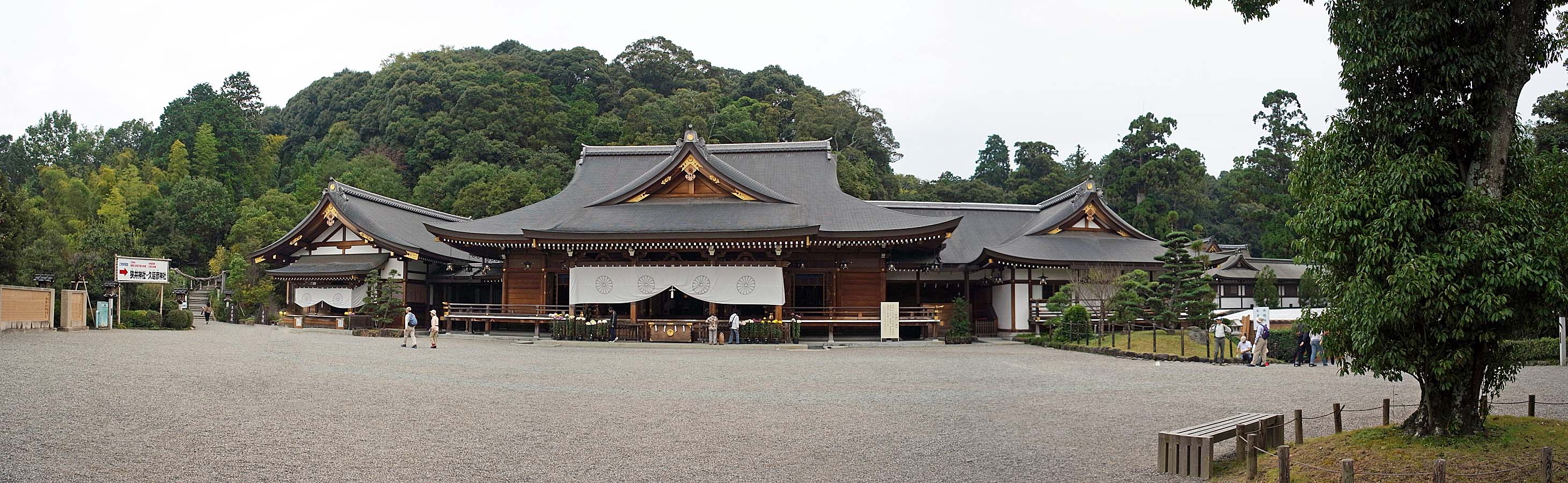 File Omiwa Jinja Shrine 大神神社 Panoramio 5 Jpg Wikimedia Commons