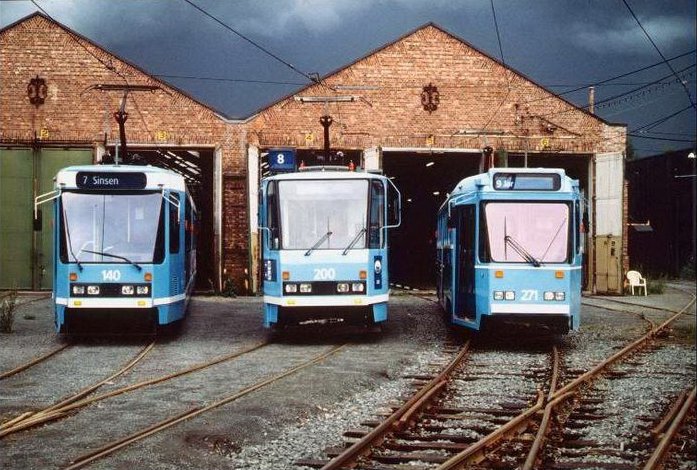 File:SL70, SM83 and SM90 at Avløs.jpg