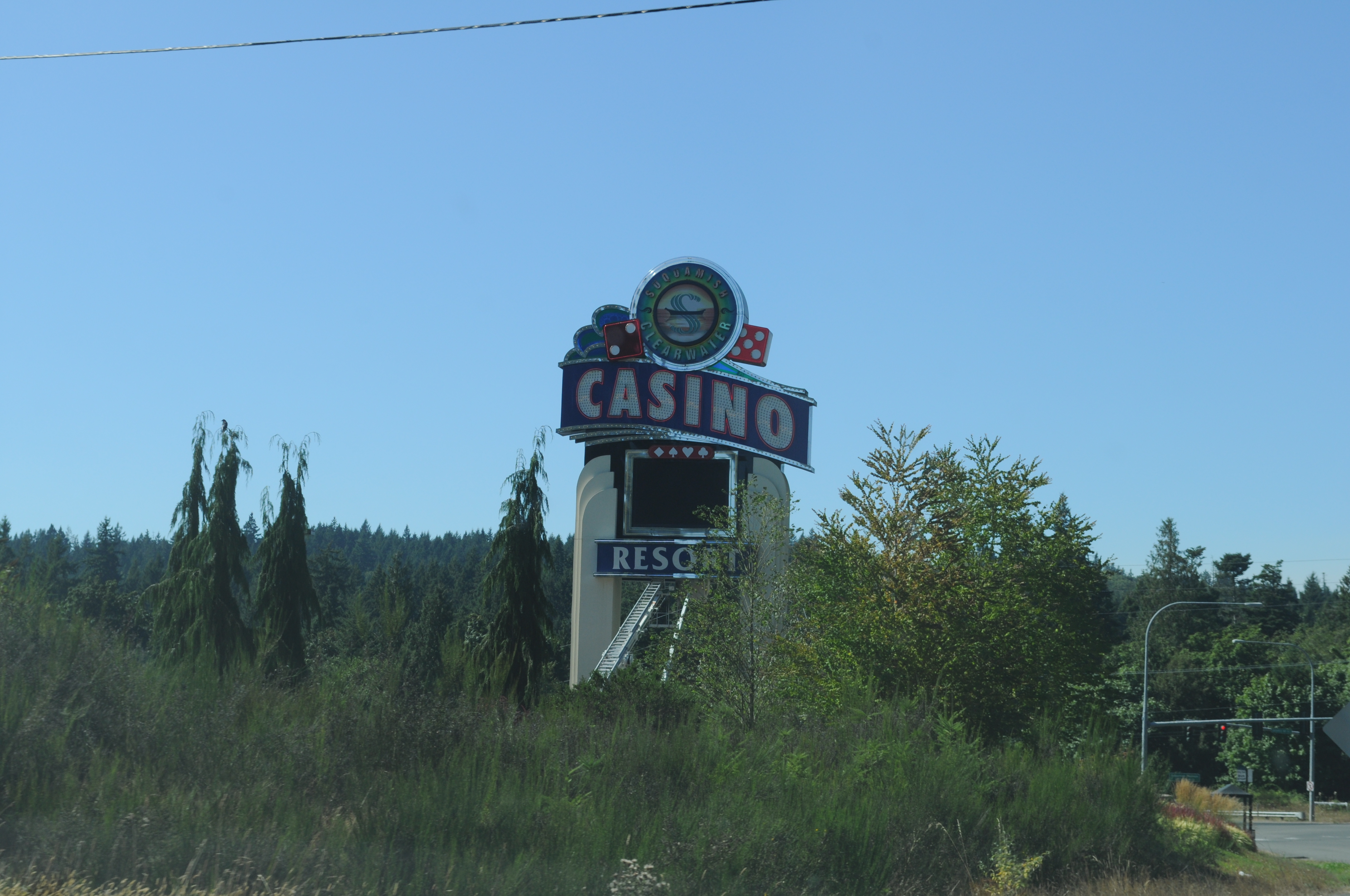 Suquamish_Clearwater_Casino_Resort_sign.jpg