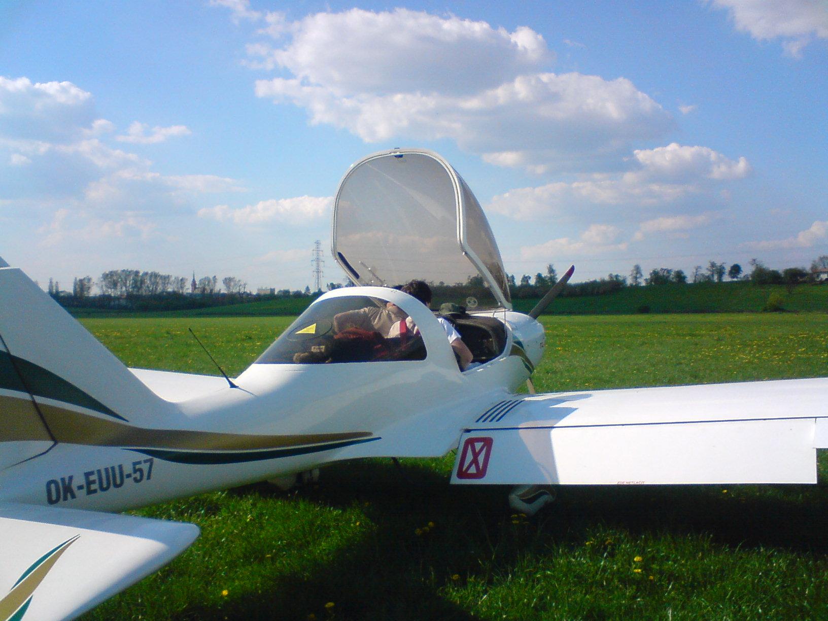 Aircraft Photo of SP-SKNK, TL-Ultralight TL-2000 Sting S4
