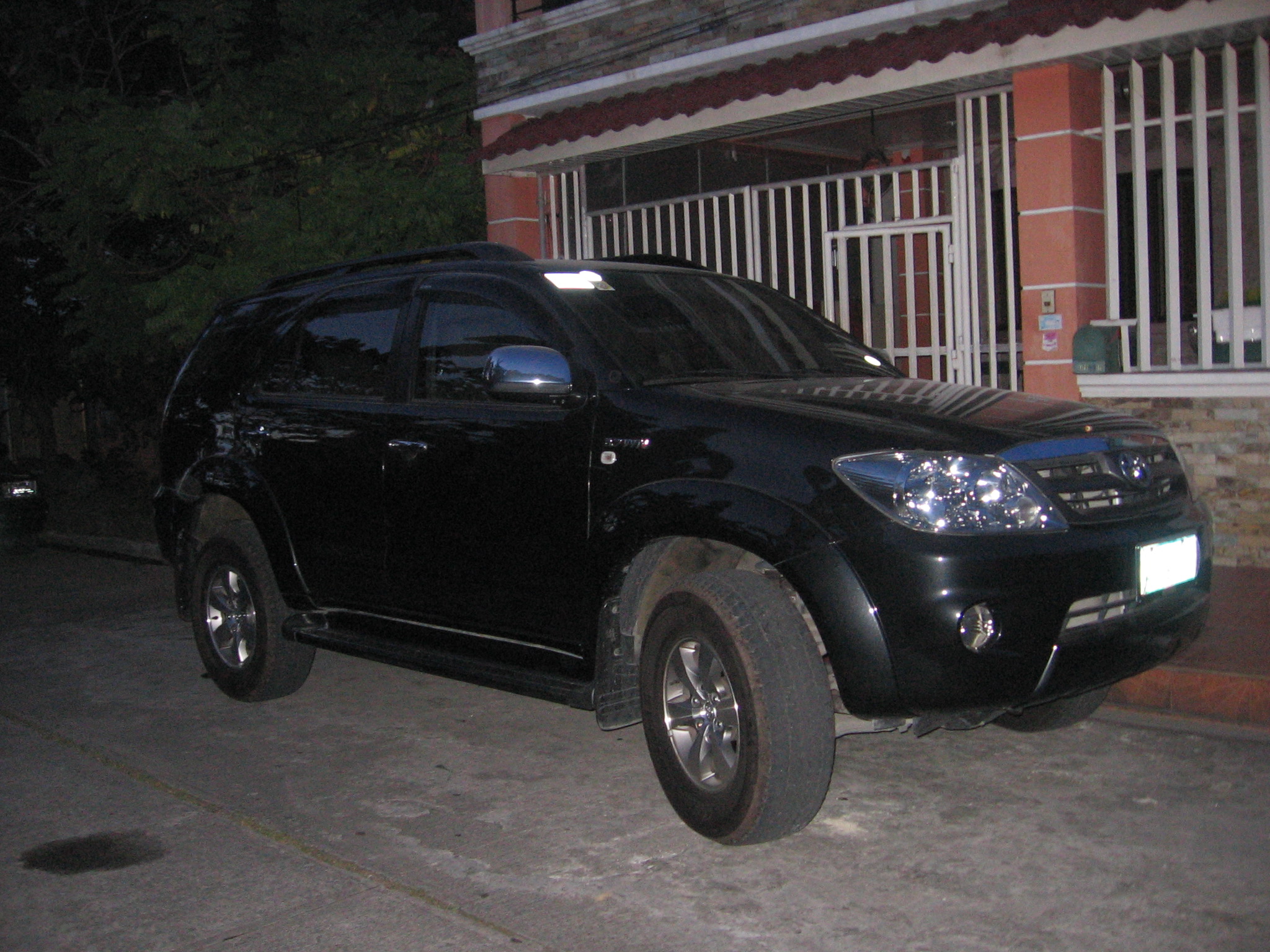 Toyota Fortuner Hd Wallpaper For Pc