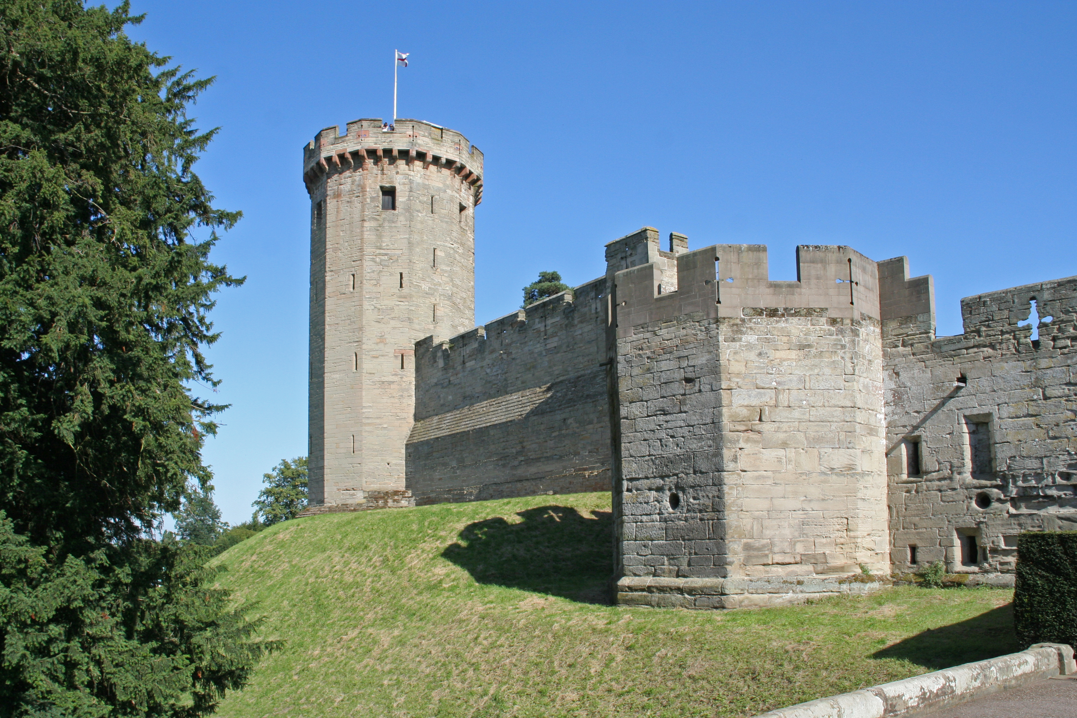 Castle 3. Уорикский замок в старину. Уорикский замок орудийные башни. Римские крепости в Британии. Warwick 3 от Castle.