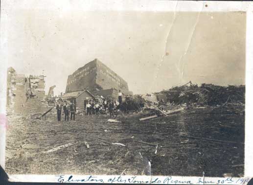 File:Winnipeg Elevator after the cyclone.jpg