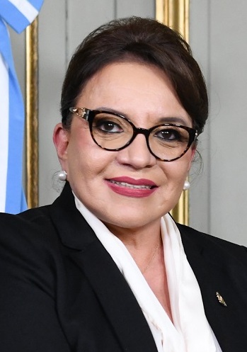 File:Xiomara Castro 2023 (cropped).jpg