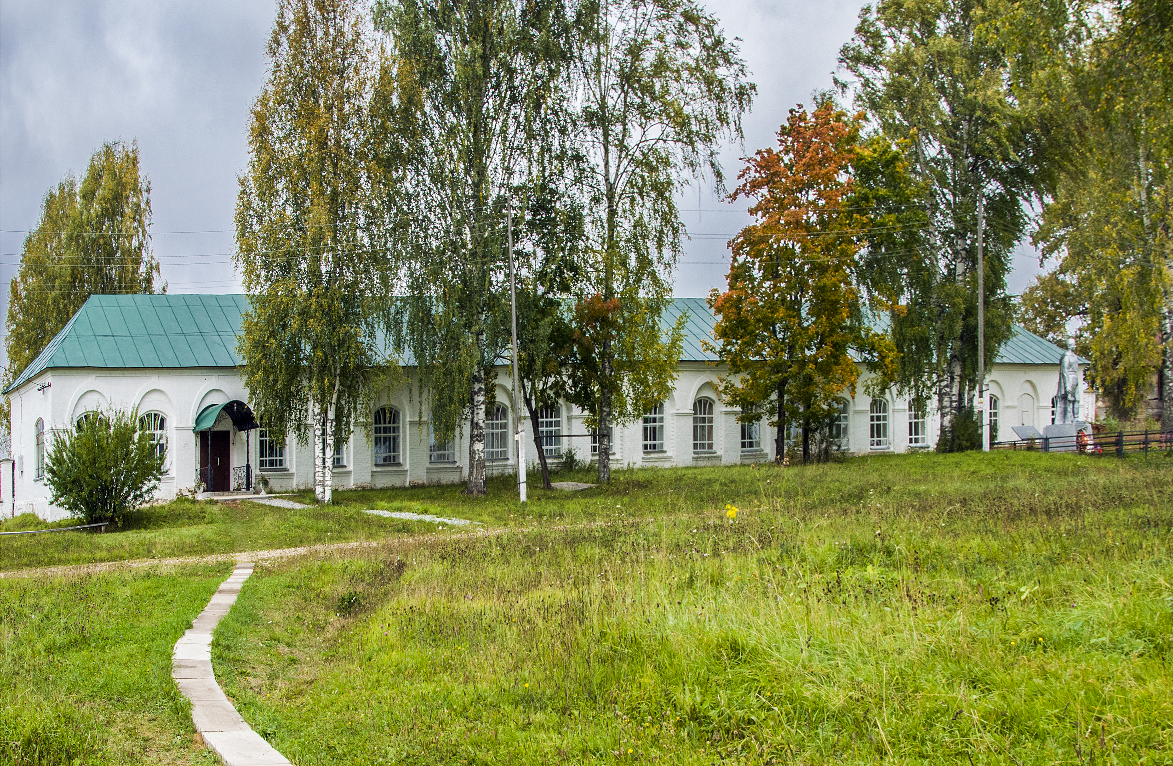 Сев рядом. Великорецкое Псковский район. Сады Великорецкие Псков. Великорецкое Кировская область дом отдыха. Великорецкие сады.