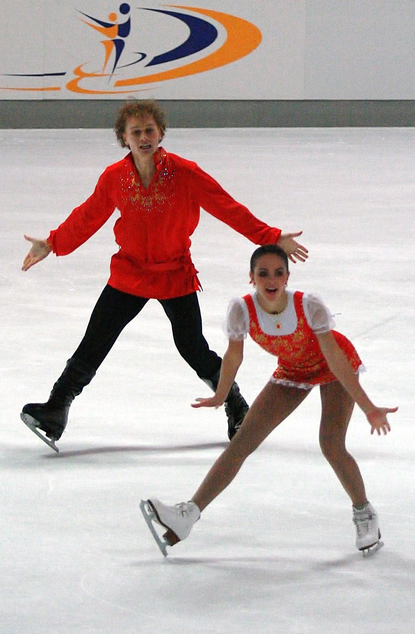 File:2013 Nebelhorn Trophy Natalja ZABIJAKO Alexandr ZABOEV IMG 5940.JPG -  Wikipedia