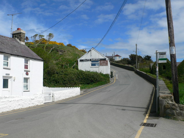 File:Aberdaron - geograph.org.uk - 1288956.jpg